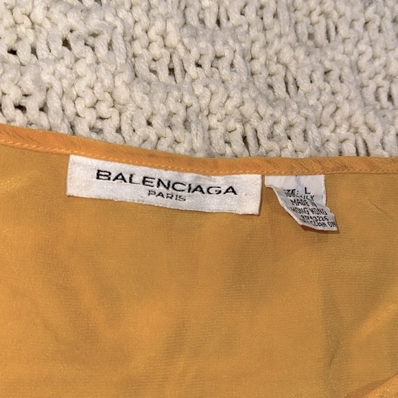 Vintage Balenciaga mustard color Women's top size large silk fabric - Picture 4 of 5